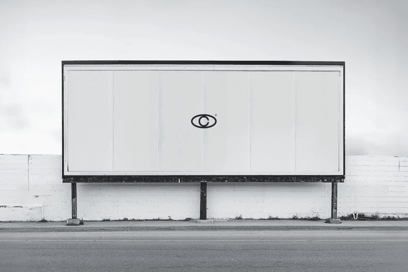 Jak przebiega projektowanie baneru reklamowego?